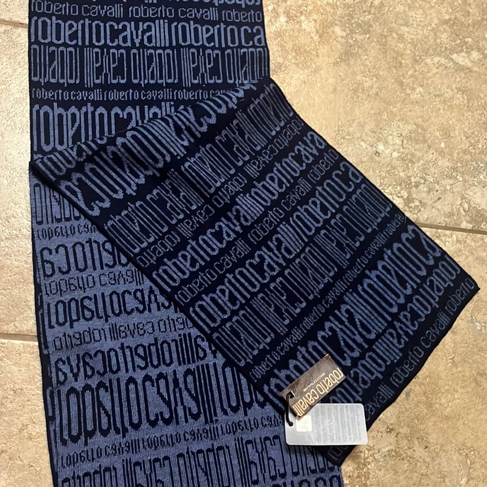 Roberto Cavalli scarve